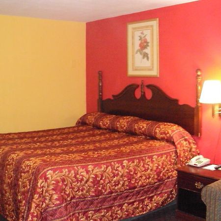 Sunrise Inn - Brownsville Екстериор снимка