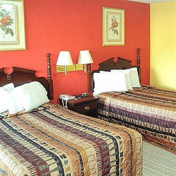 Sunrise Inn - Brownsville Екстериор снимка
