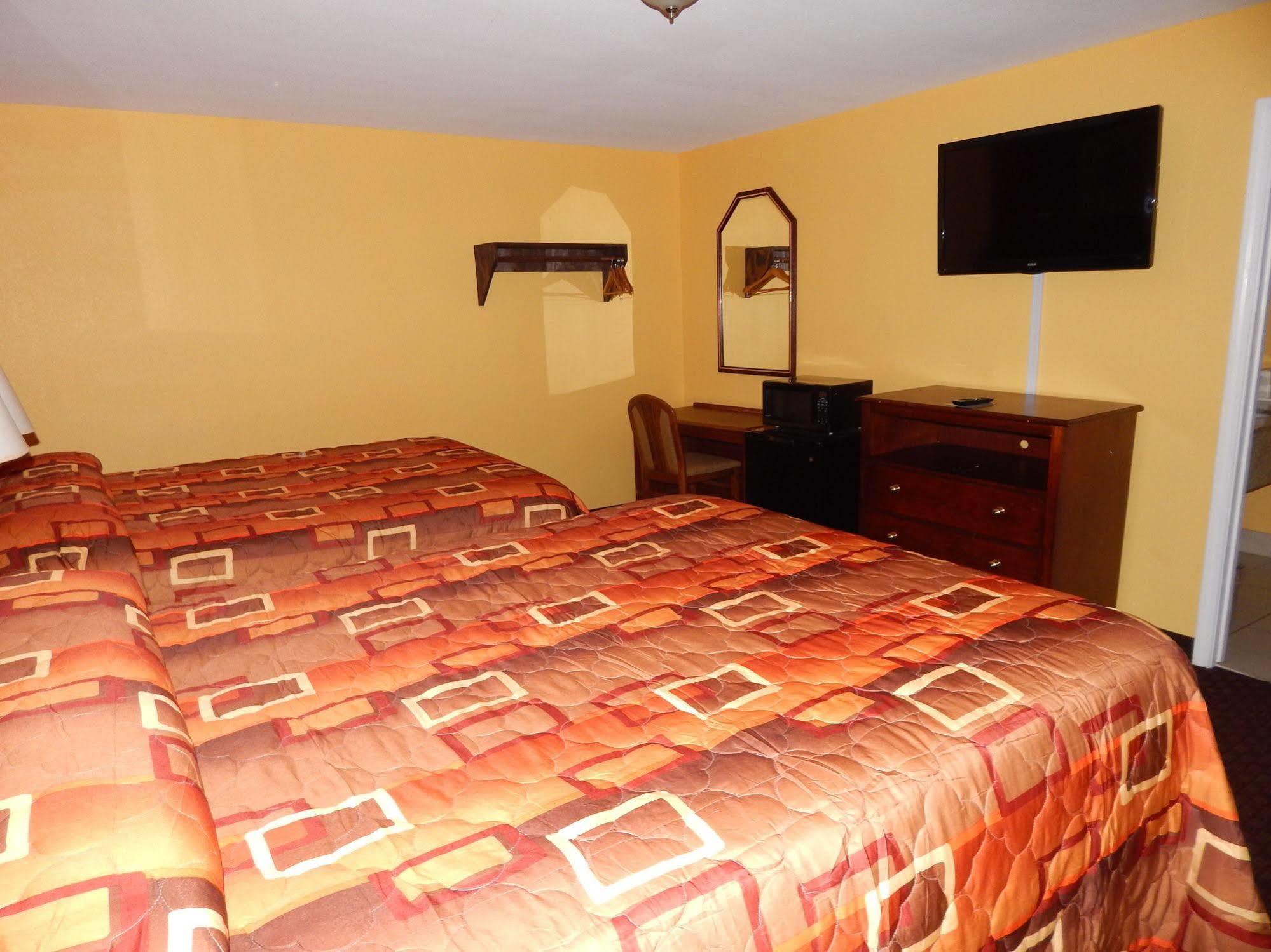 Sunrise Inn - Brownsville Екстериор снимка